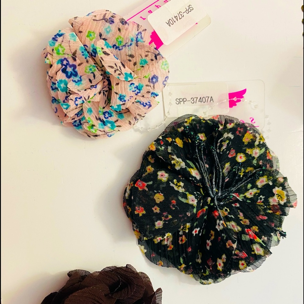 ❤️‍🔥3/10$ Lot of 3 new Brooches